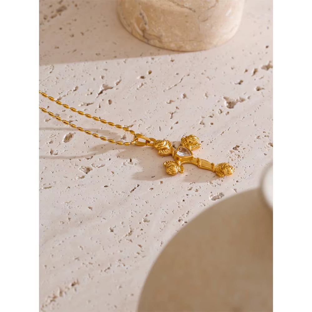2025 Arrivals Fashion Zircon Rose Flower Cross Pendant Necklace 18K PVD Plated Stainless Steel Aesthetic Golden Jewelry