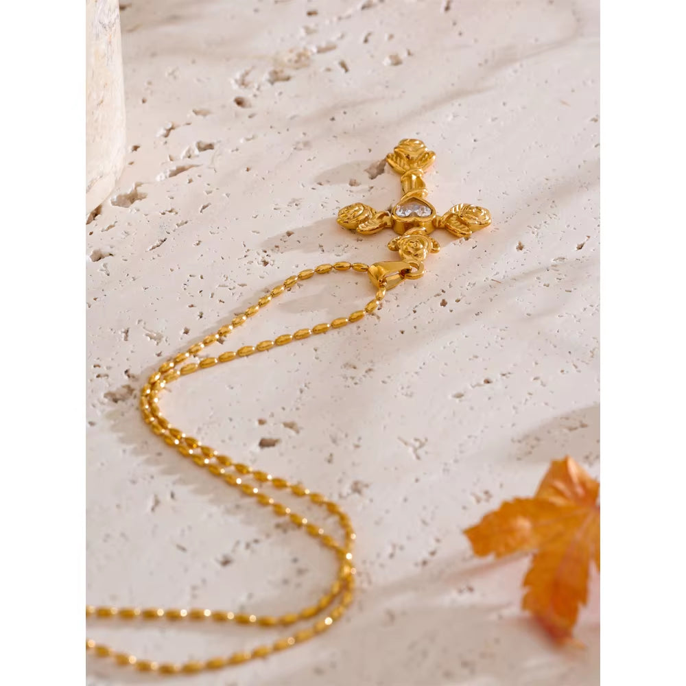 2025 Arrivals Fashion Zircon Rose Flower Cross Pendant Necklace 18K PVD Plated Stainless Steel Aesthetic Golden Jewelry
